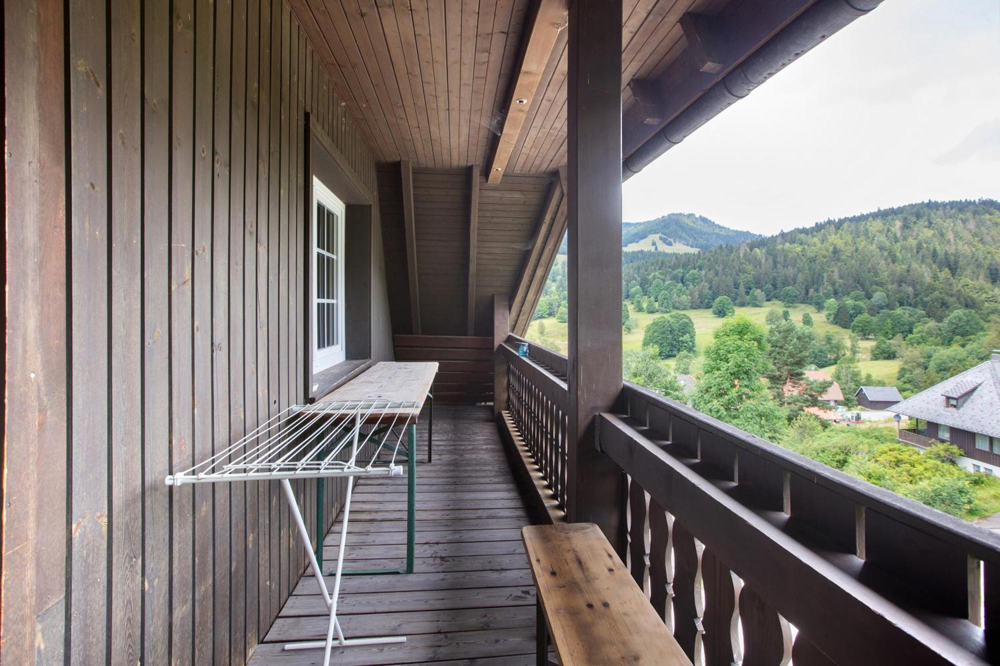 Familien-Sportappartements Wetzel Menzenschwand-Hinterdorf エクステリア 写真
